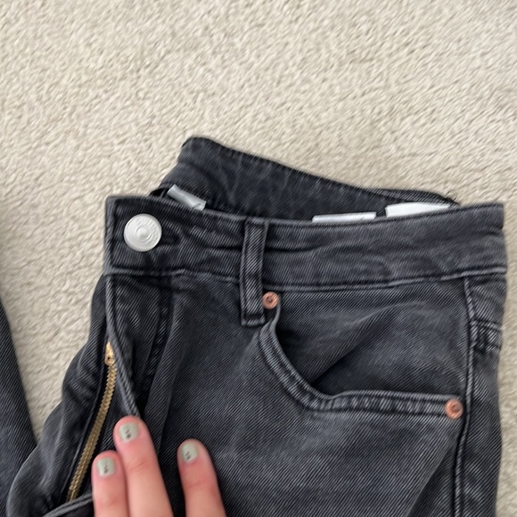 H&M Black High Waisted Straight Leg Split Hem Jeans - DONATING 5/14 - Picture 2 of 10